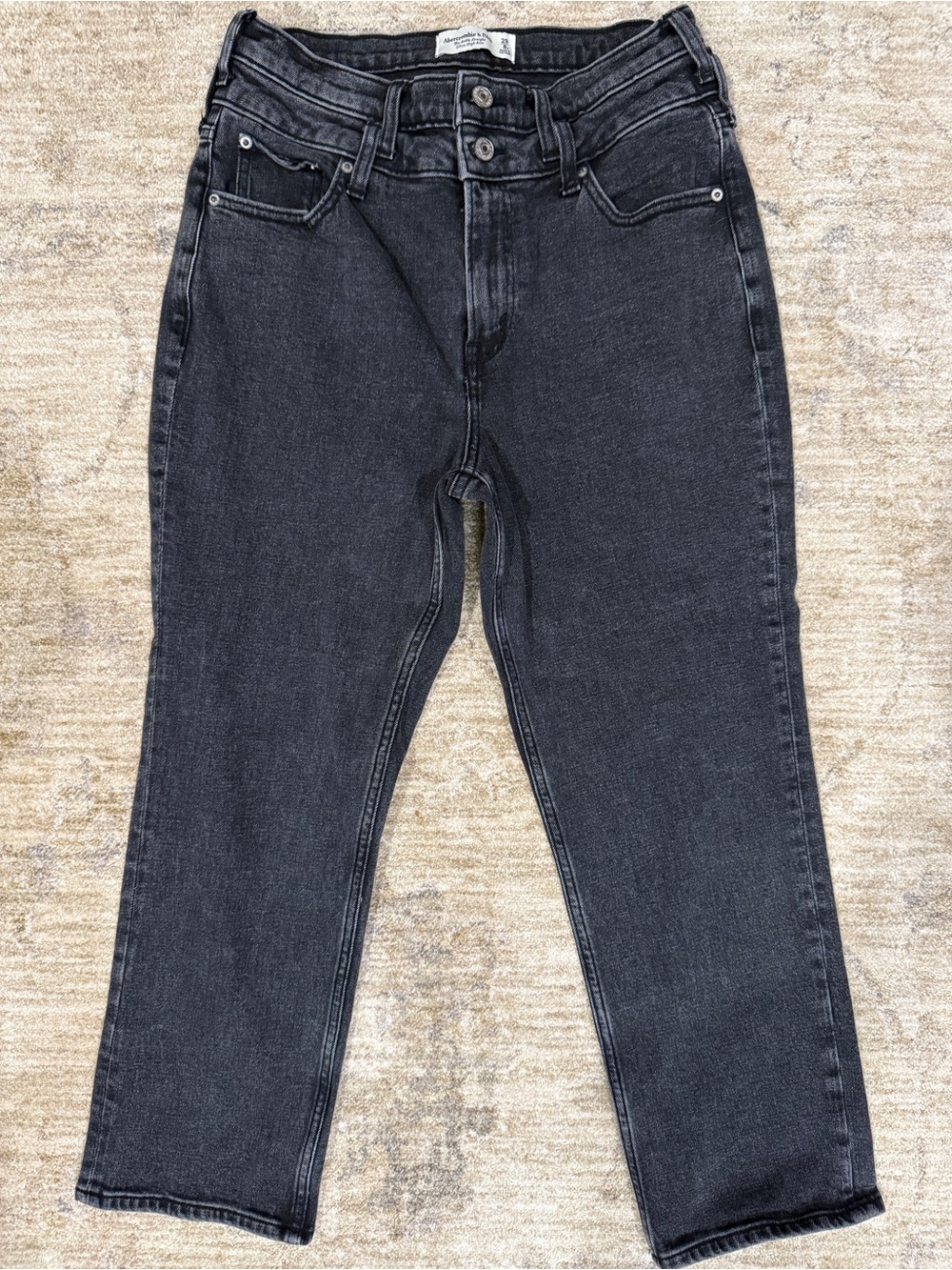 Abercrombie & Fitch Women's Ankle Straight Ultra High-Rise Jeans—29/8 Short